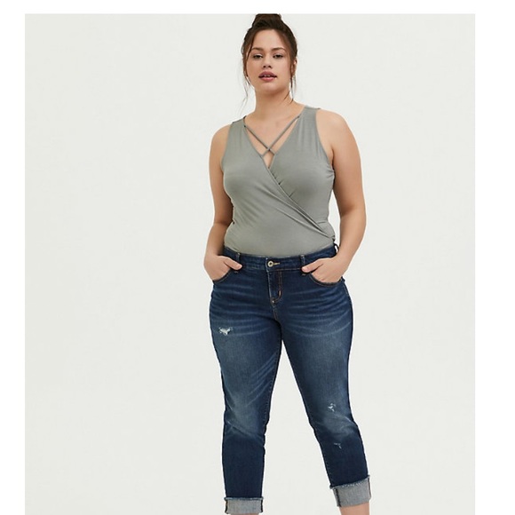 TORRID SUPER SOFT SAGE GREEN CRISSCROSS BODYSUIT 5X - Picture 2 of 9